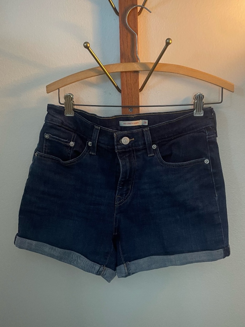 Levi's Women's Mid-Length Cuffed Jean Shorts Size 28